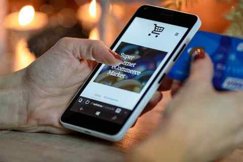 Philstar - Malls, online shops seen to further boost real estate